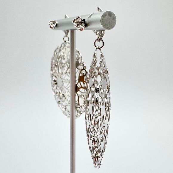 Vintage Puffy Filigree Openwork Earrings Silver Tone  Round Drop Dimensional 3D - Picture 5 of 13